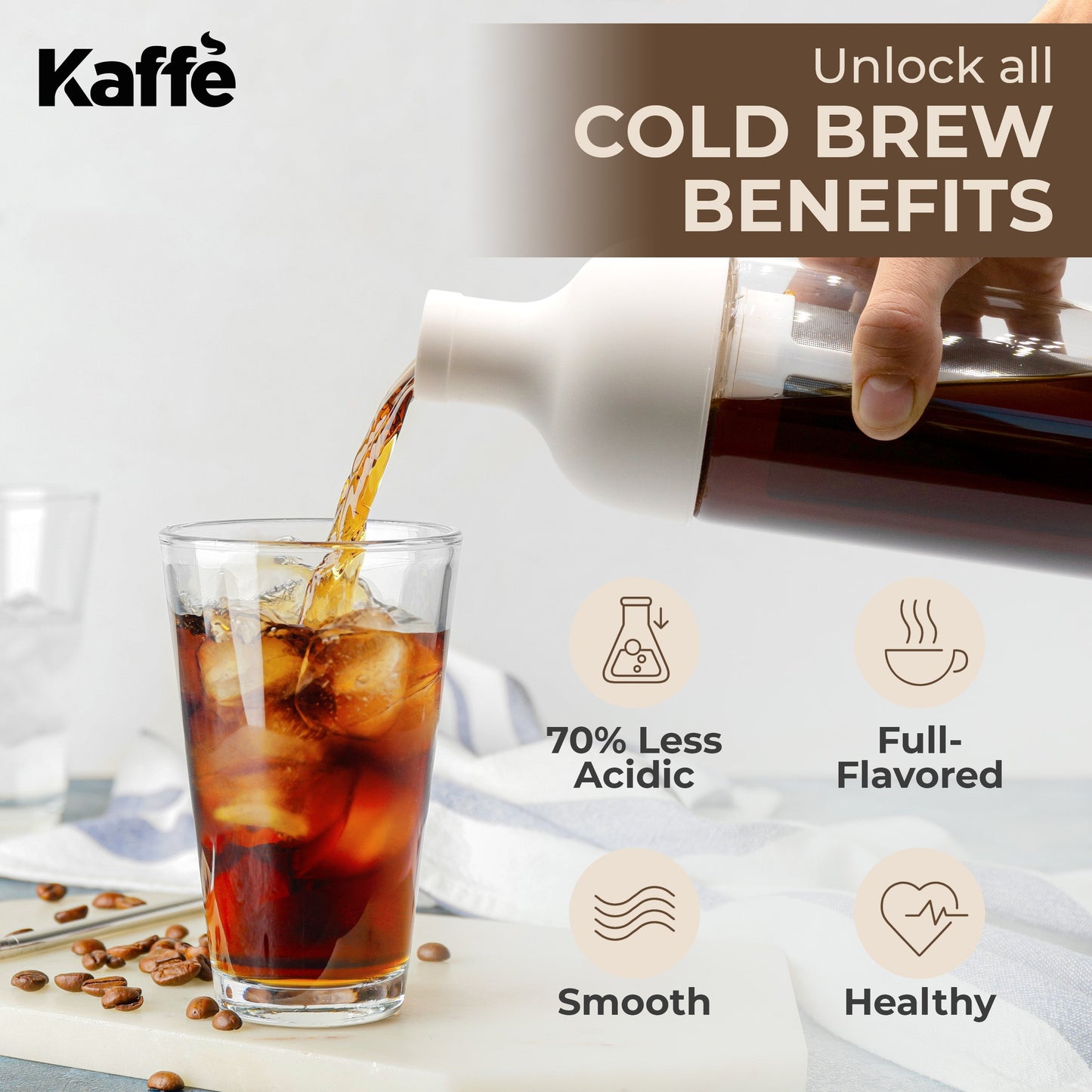 Kaffe Products Cold Brew Coffee Maker KF9040 with glass carafe and brewing chamber, ideal for making smooth cold brew coffee at home.